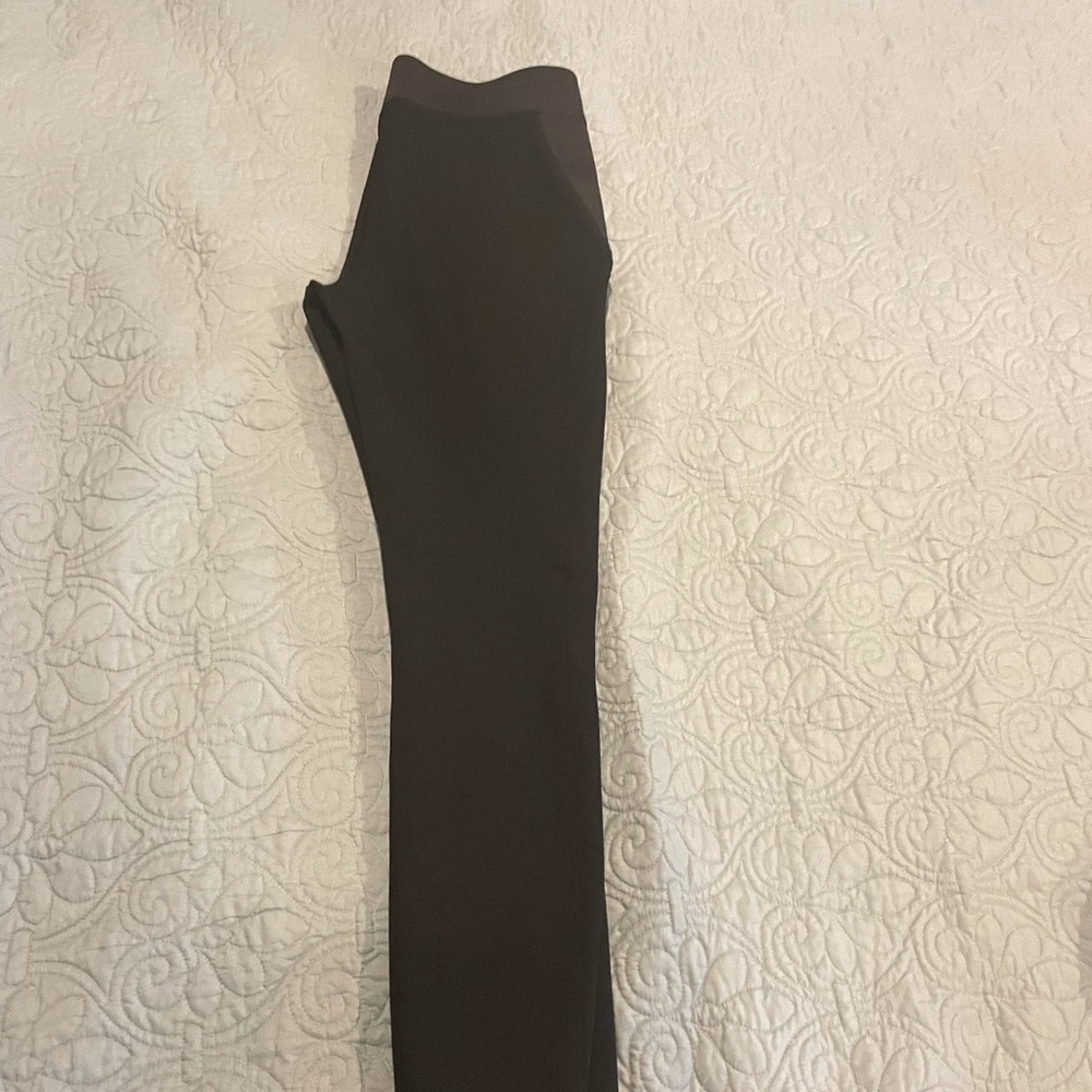 Romeo and Juliet Ponte Pants size M